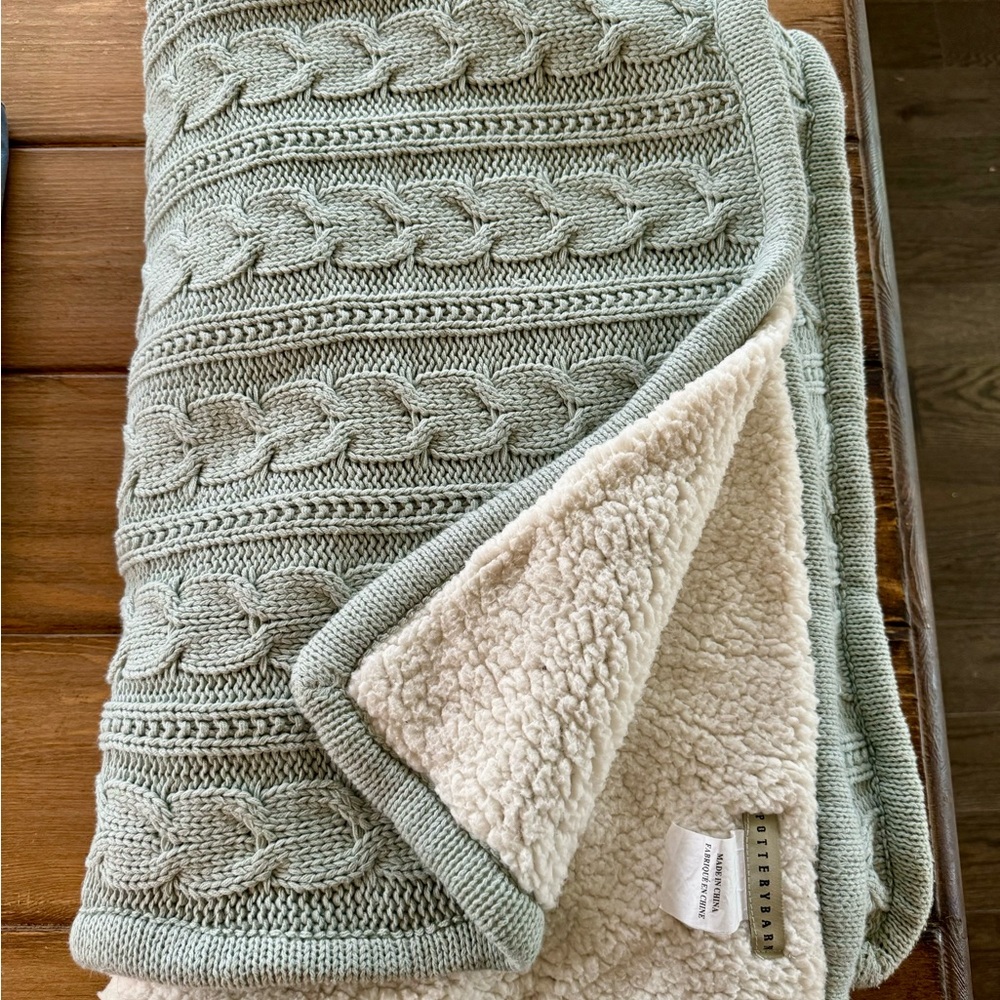 Pottery Barn Cable Knit/Sherpa Throw